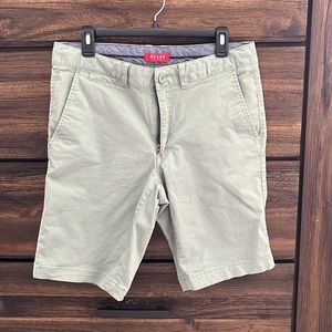 Men’s green guess shorts